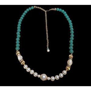 Faux pearl, gold and green necklace